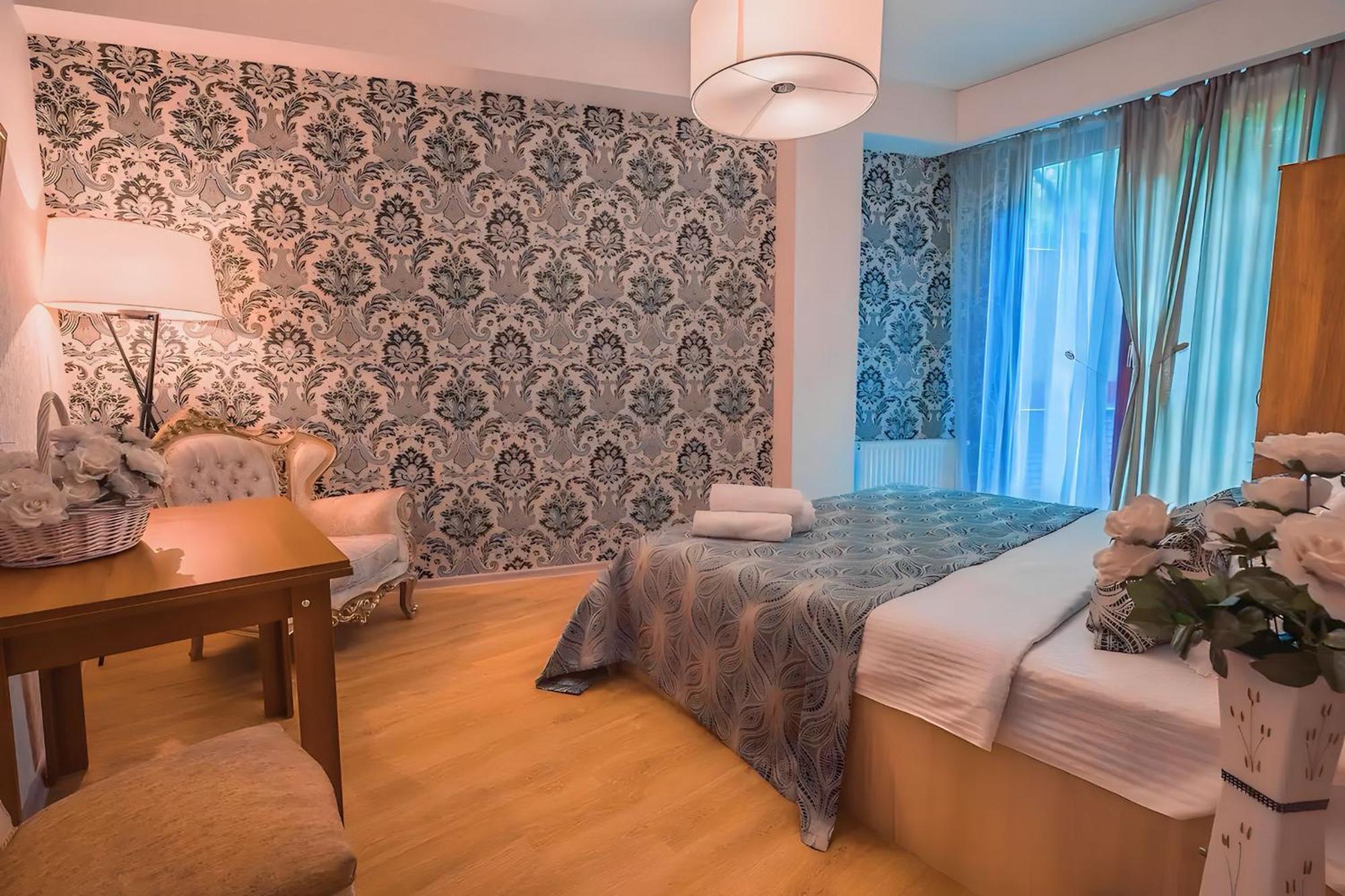 Cabernet Corner Apartment Tbilisi Ngoại thất bức ảnh